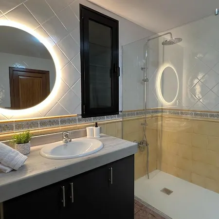 Апартаменты Casona Iroko *
